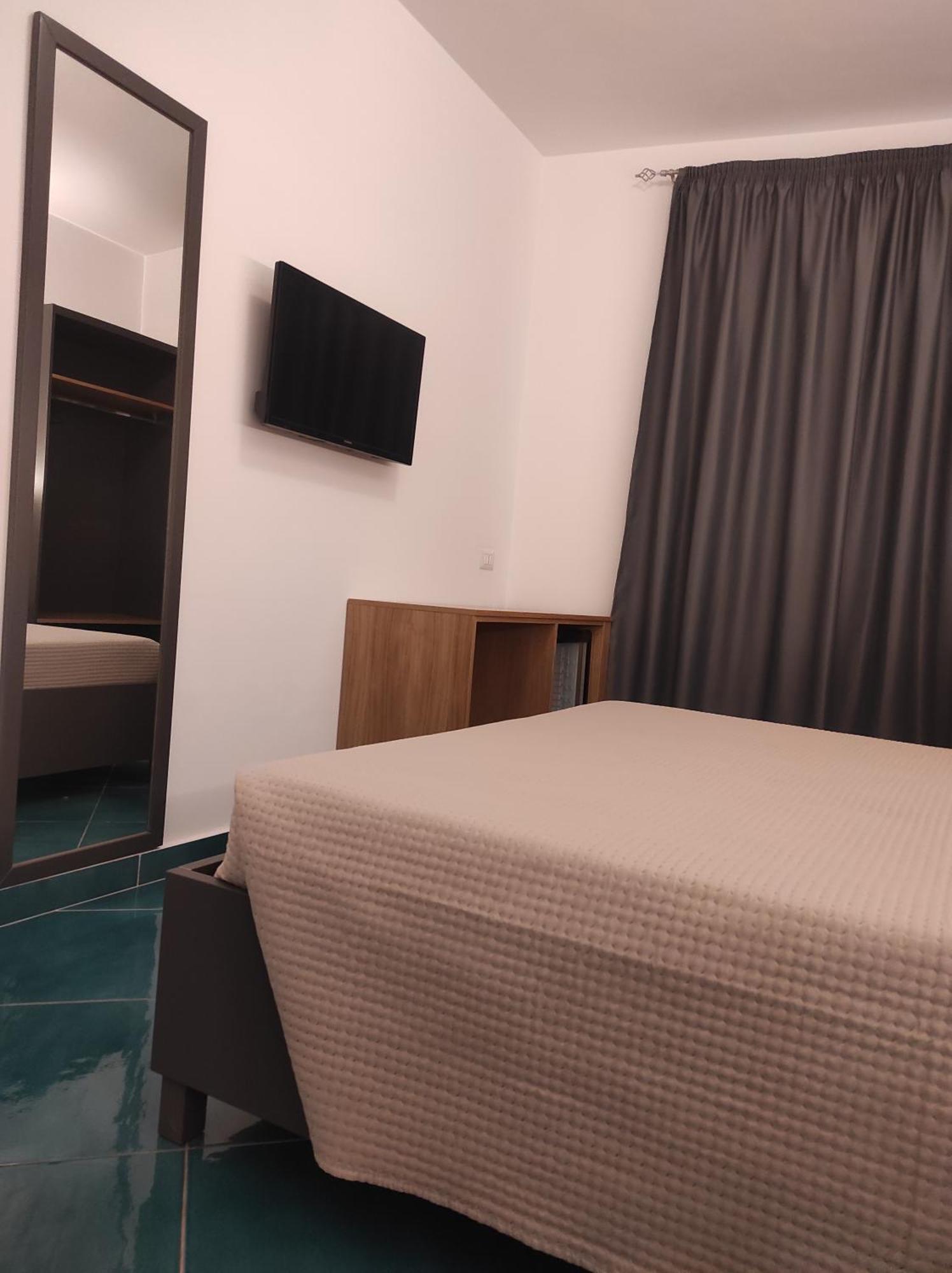 Residenza Porta Romana Тропеа Екстер'єр фото