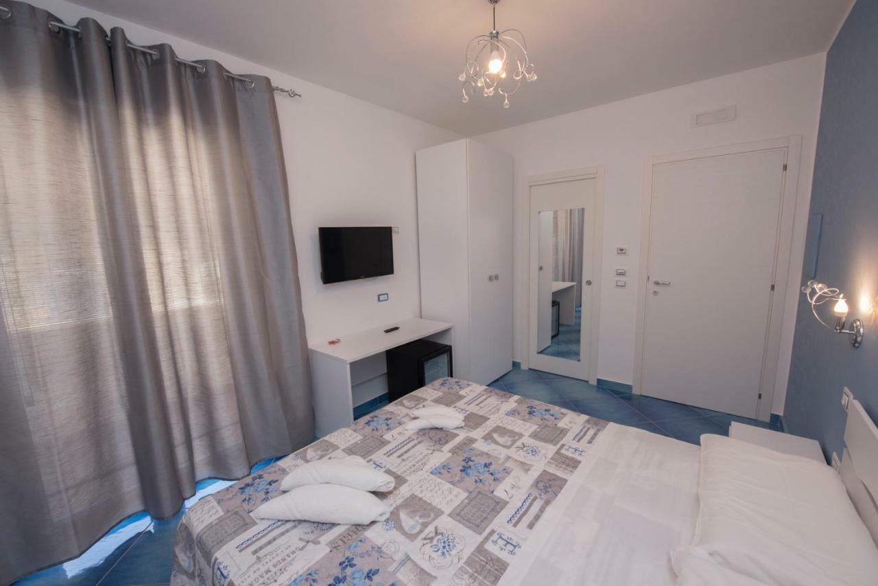 Residenza Porta Romana Тропеа Екстер'єр фото