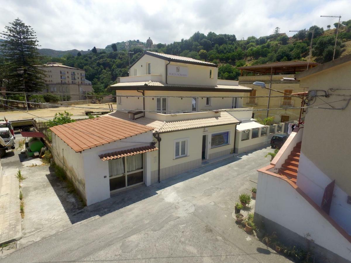 Residenza Porta Romana Тропеа Екстер'єр фото