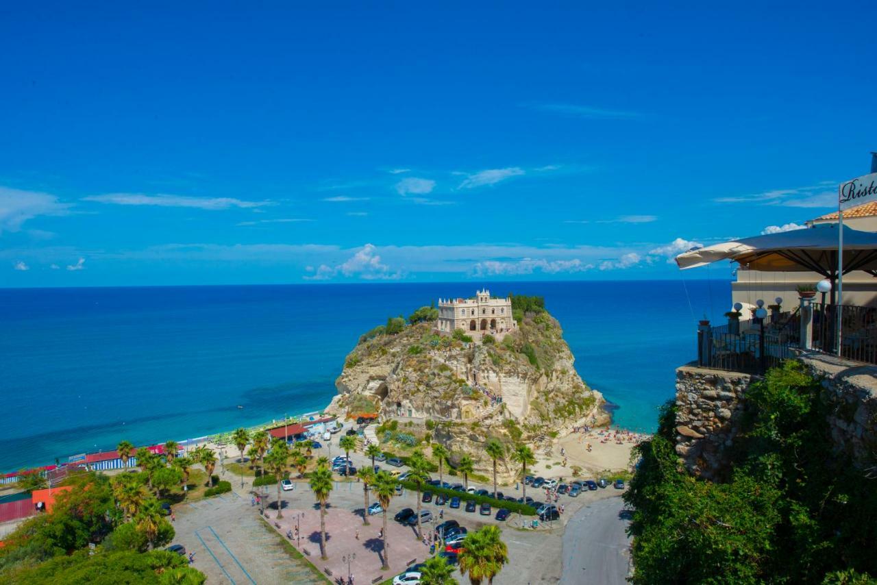Residenza Porta Romana Тропеа Екстер'єр фото